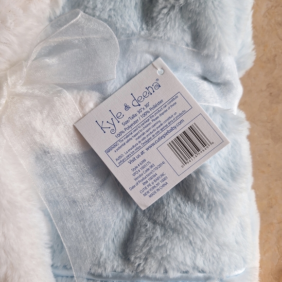 Kyle & Deena 2pc. Baby Blanket - Picture 4 of 4